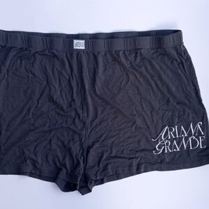 Ariana Grande Shorts - Plus Size 3X
